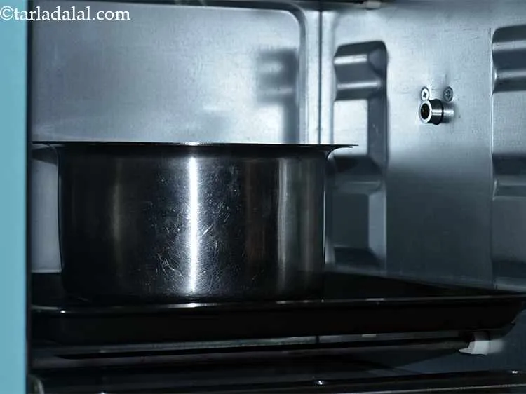 स्टेप 11 – ५ से ६ घंटे के लिए गरम स्थान रखें। सर्दियों …