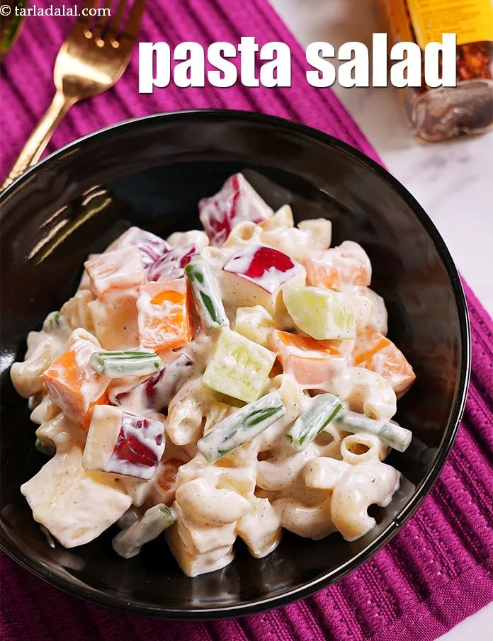 Step 14 – Serve <strong>macaroni fruit and vegetable salad</strong> chilled.