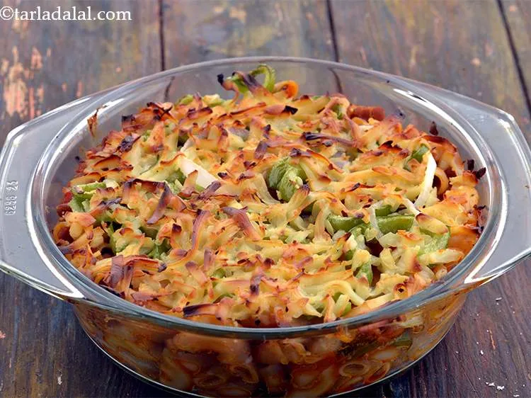 Step 30 – Bake&nbsp;<strong>macaroni hot pot | kids&nbsp;macaroni tiffin box | baked macaroni with baked beans | Indian …