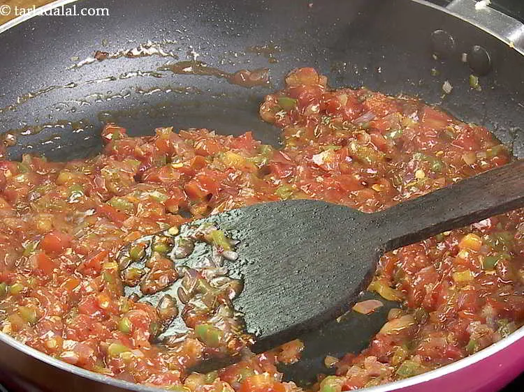 Step 19 – Mix well and cook on a medium flame for 1 minute, while stirring occasionally.