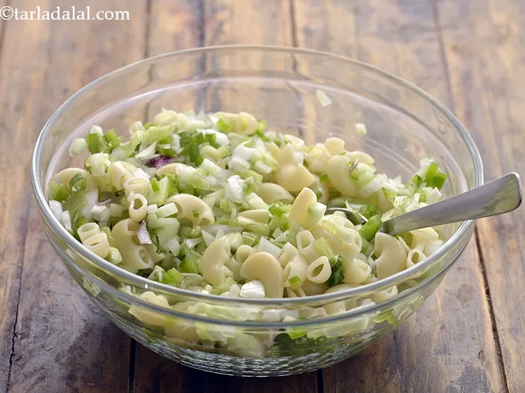 स्टेप 21 – इसे अच्छी तरह से टॉस करें।