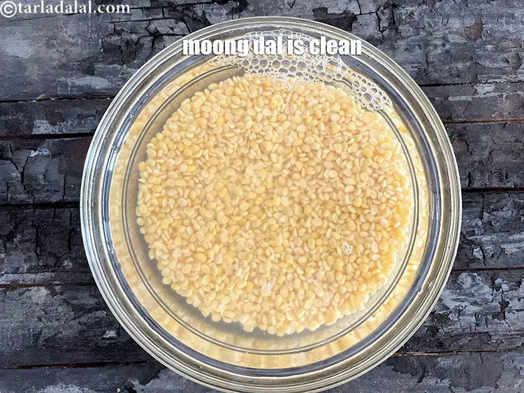 Step 5 – <meta charset="UTF-8" />The moong dal is now clean.&nbsp;