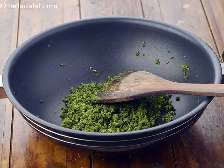 Step 18 – Saut&eacute; the paste on a medium flame for 2 minutes.