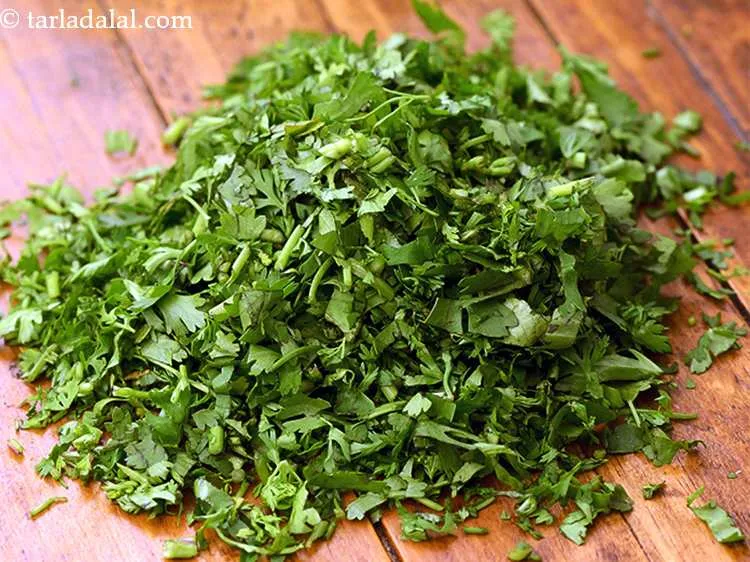 Step 4 – Clean, wash and chop the coriander also.&nbsp;