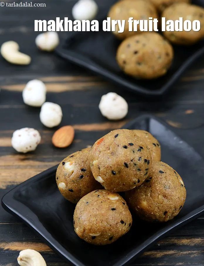 Step 29 – Serve&nbsp;makhana ladoo.
