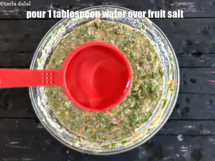Step 32 – <meta charset="UTF-8" />Pour&nbsp;1 tbsp of water over the fruit salt.&nbsp;