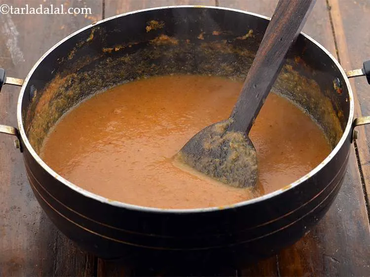 Step 42 – <meta charset="UTF-8" />Cook the&nbsp;malai kofta&nbsp;gravy on a medium flame for 4 to 5 minutes, stirring …