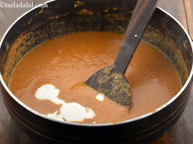 Step 43 – <meta charset="UTF-8" />Switch off the flame and add the fresh cream. This will give a …