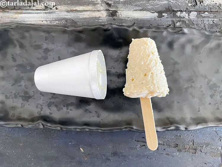 स्टेप 42 – <strong>मलाई कुल्फी</strong> को | <strong>आसान मलाई कुल्फी | दूध से …