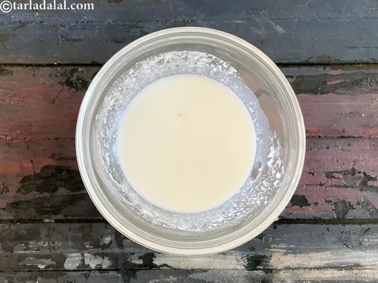 स्टेप 8 – <strong>Q. कॉर्नफ्लोर के मिश्रण का प्रयोग क्यों किया जाता है?</strong><br …