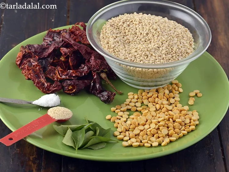 Step 1 – To make <strong>malgapodi</strong> first remove all the ingredients, measure them and keep ready. To get …