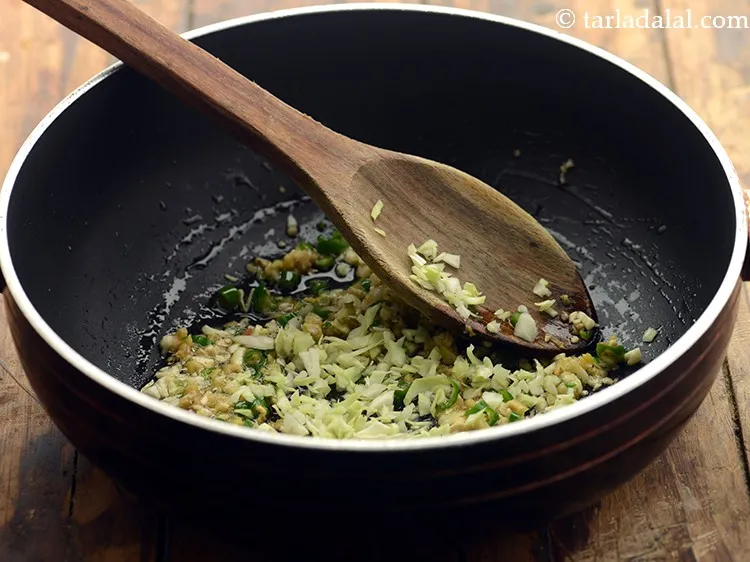 Step 20 – Add the cabbage. It can be replaced with purple cabbage.