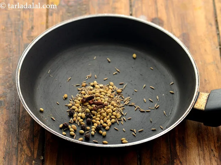 Step 5 – Add peppercorns.