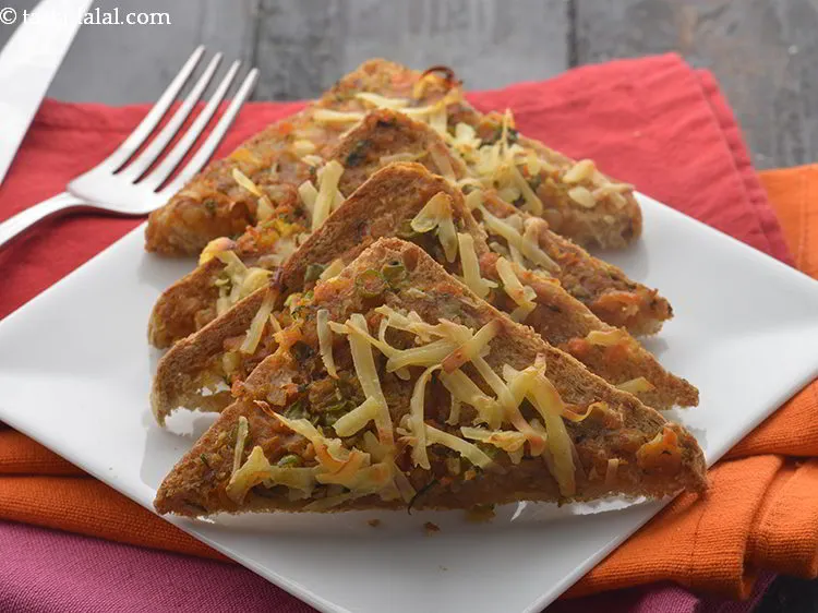 स्टेप 18 – <strong>स्पाइसी मसाला चीज़ टोस्ट</strong> को&nbsp;|&nbsp;<strong>स्पाइसी मसाला चीज़ टोस्ट&nbsp;|&nbsp;मसाला टोस्ट&nbsp;|&nbsp;<span style=""font-size:18px"">masala …