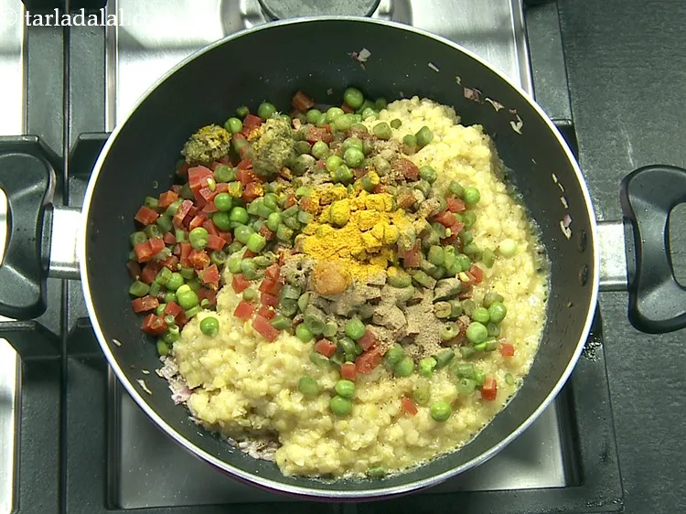 Step 23 – Add 2 tsp&nbsp;<a href="https://www.tarladalal.com/glossary-ginger-green-chilli-paste-adrak-mirch-ki-paste-adrak-mirchi-paste-139i">ginger-green chilli paste</a>.