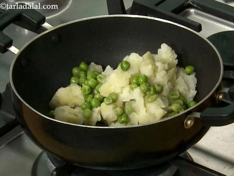 Step 10 – Add the green peas. This masala doesn?t require a lot of ingredients so, it is …