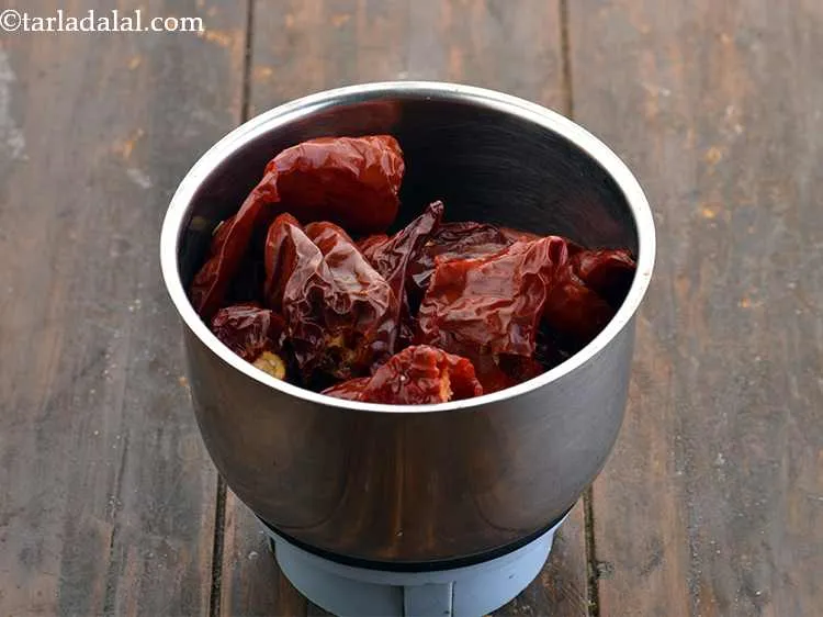 Step 4 – Transfer the chillies to a small mixer grinder.