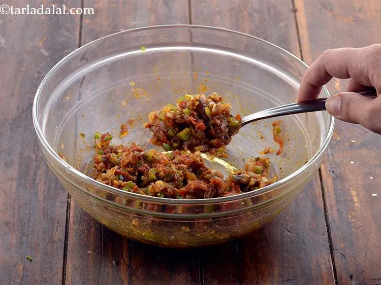 Step 13 – Microwave on high for another 2 minutes. Your <em>masala</em> is ready!