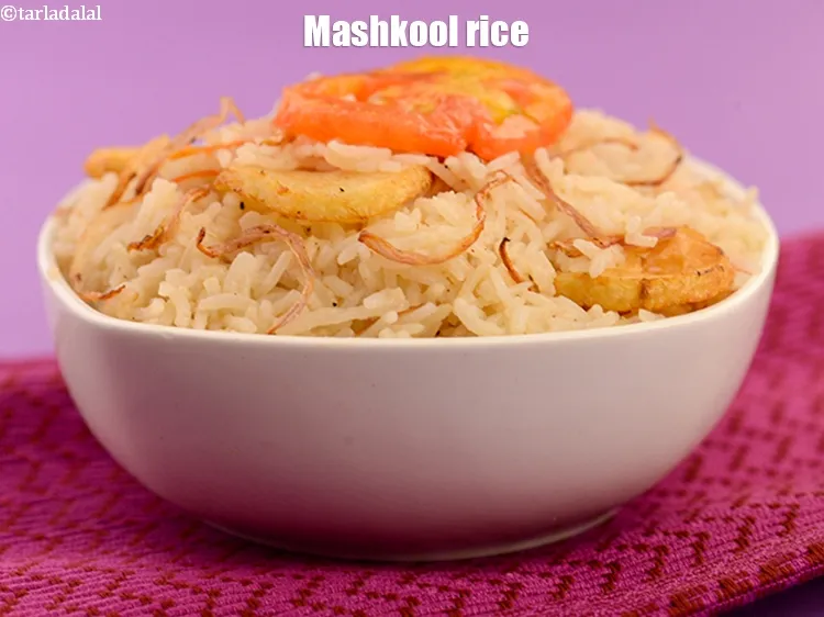 Step 19 – <strong>Lebanese 7 spice powder</strong> can be used in <strong><a href="https://www.tarladalal.com/Mashkool-Rice-22604r">Mashkool Rice</a></strong>.