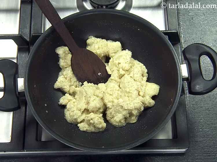 स्टेप 18 – अच्छी तरह से मलाएं।