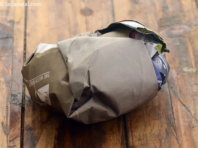 Step 37 – In mumbai,<strong> Medu vada </strong>also happes to be a popular street food. Its eaten all …