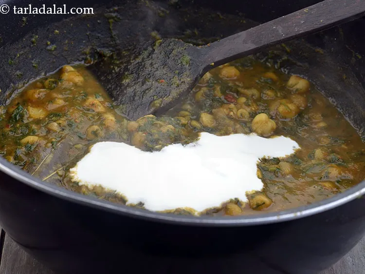 Step 58 – Add 2 tbsp&nbsp;<a href="https://www.tarladalal.com/glossary-fresh-cream-1877i">fresh cream</a>.