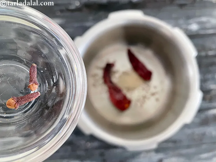 Step 16 – Add&nbsp;<meta charset="UTF-8" />2&nbsp;<a href="glossary-cloves-322i">cloves (laung / lavang)</a>.