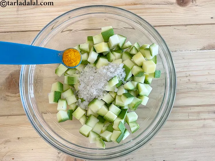 Step 8 – Add&nbsp;<meta charset="UTF-8" />1/4 tsp&nbsp;<a href="glossary-turmeric-powder-haldi-645i">turmeric powder (haldi)</a>.