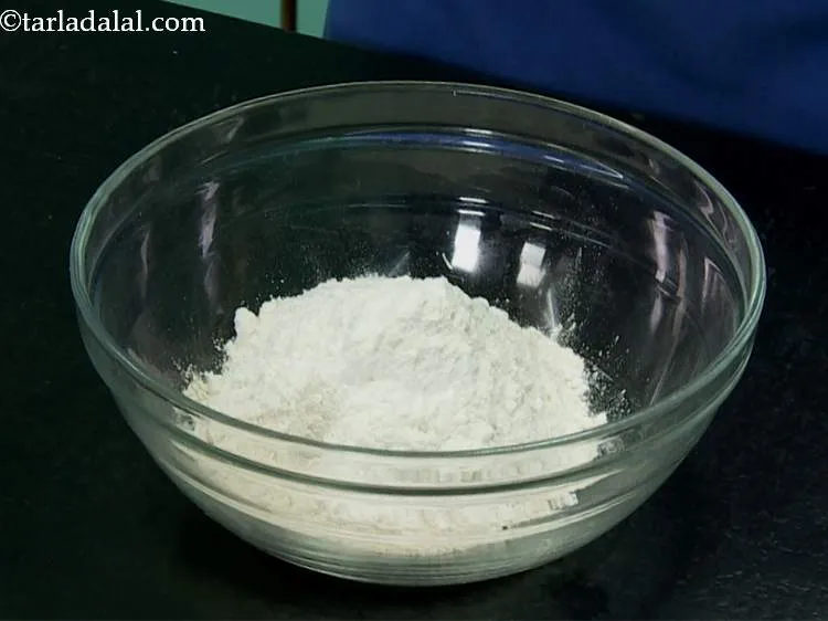 Step 8 – To make tortilla chips for&nbsp;<strong>Mexican bhel | Indo Mexican street food | homemade veg Mexican …