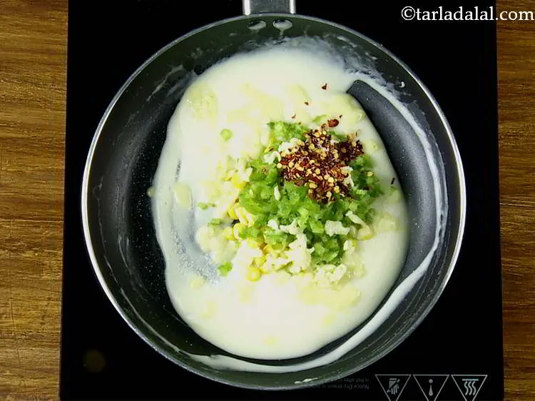 स्टेप 9 – अंत में, स्वादानुसार नमक डालें।