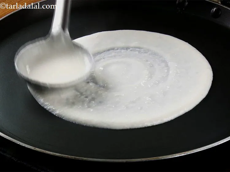 Step 16 – Spread in a circular motion to make a 150 mm. (6&rdquo;) diameter circle.