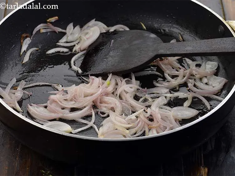 Step 21 – Saut&eacute; on a medium flame for 1 to 2 minutes.