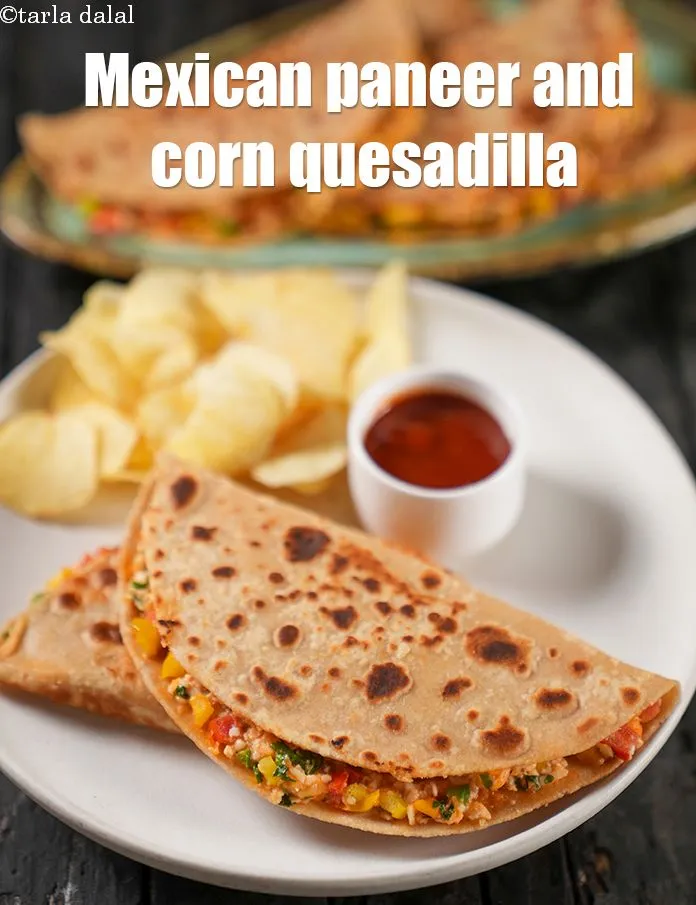 Step 35 – Serve <strong>paneer and corn quesadilla</strong> immediately.&nbsp;