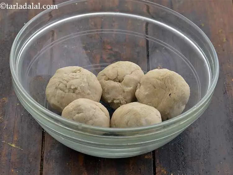 Step 11 – Divide the dough into 5 equal portions.