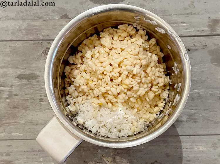 Step 30 – Add the soaked urad dal.