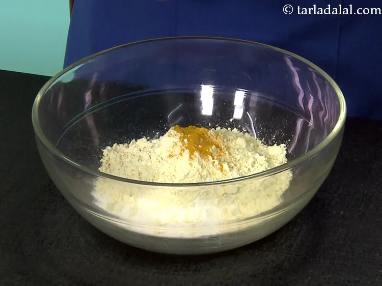 Step 4 – Add 1/4 tsp&nbsp;<a href="https://www.tarladalal.com/glossary-turmeric-powder-haldi-645i">turmeric powder (haldi)</a>.