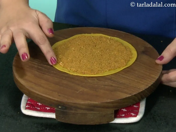 Step 62 – Be very quick in rolling, especially once you have spread water the at circumference.