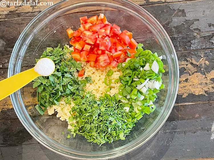 स्टेप 19 – स्वादानुसार नमक डालें।