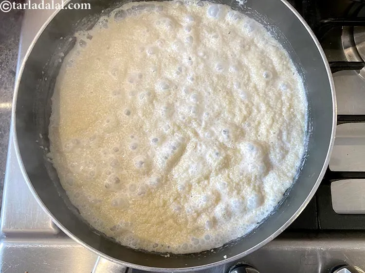 Step 8 – This is the image taken at 3&nbsp;minutes and the couscous is come to boiling point. …