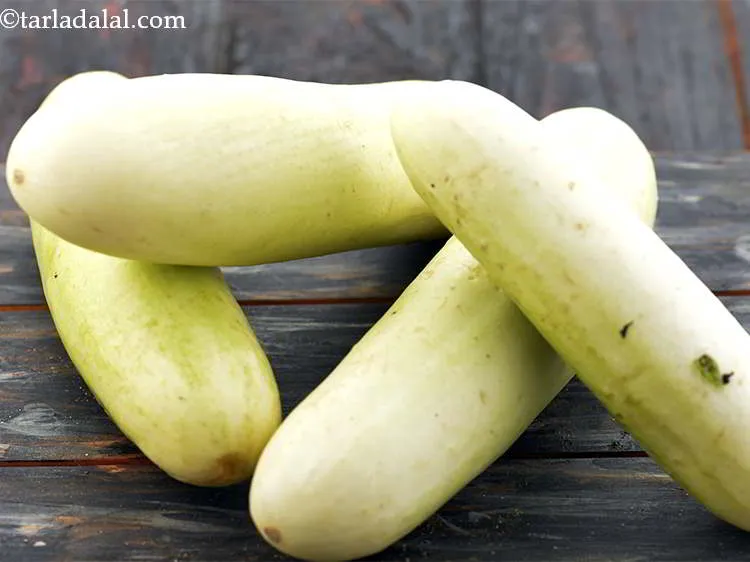 Step 2 – To make <strong>Minty Cucumber Cooler, </strong>take 2-3 medium sized cucumber. Cucumbers are high in nutrients …