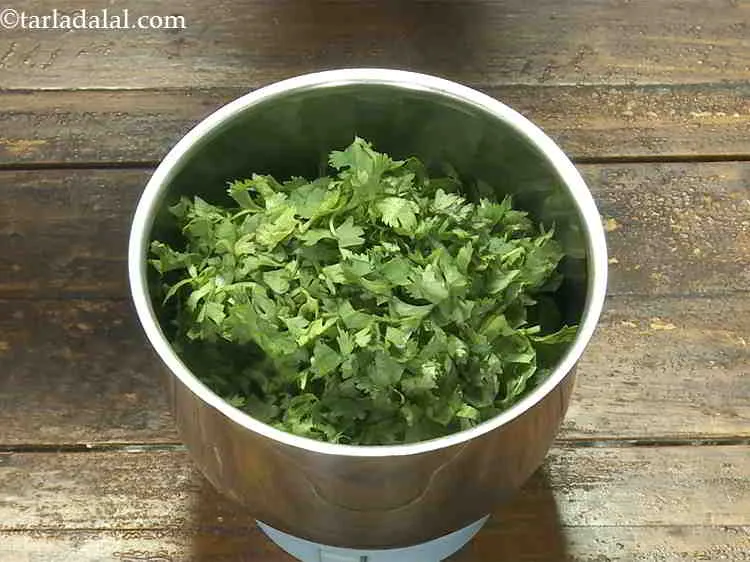 Step 5 – Add the coriander leaves. Coriander leaves have diuretic properties which means they contain a substance …