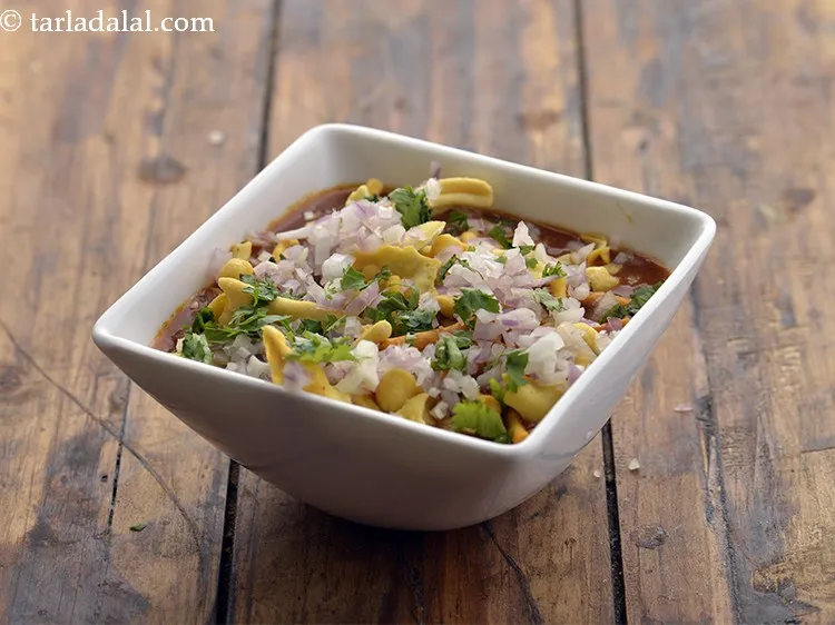 Step 34 – Garnish with 1 tbsp of coriander.