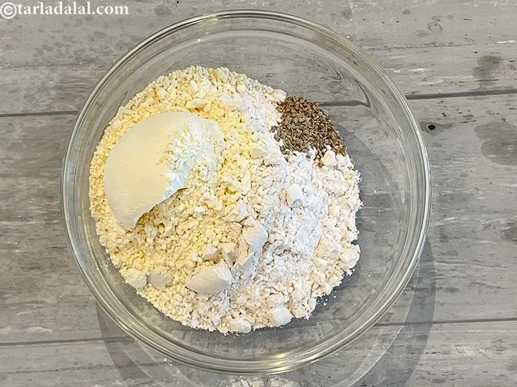 Step 4 – Add 1/2 tsp&nbsp;<a href="https://www.tarladalal.com/glossary-carom-seeds-ajwain-thymol-seeds-bishops-weed-266i">carom seeds (ajwain)</a> to it. The roti has an excellent taste of …