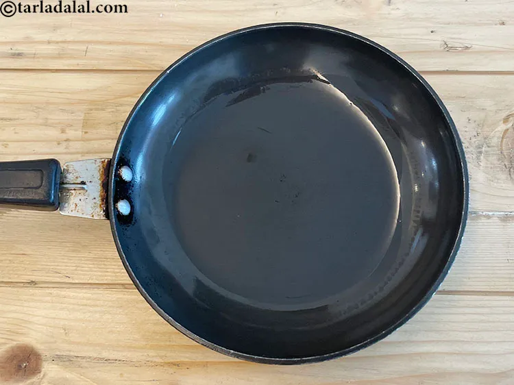 Step 17 – Heat the 1 tsp oil in a small non-stick pan.