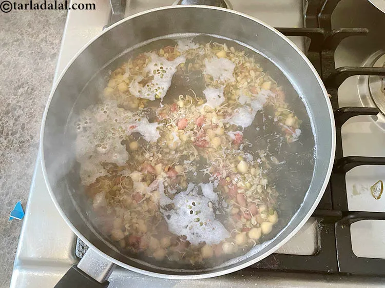 Step 6 – Let it boil for 5 to 7 minutes.