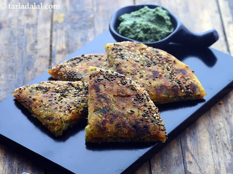 स्टेप 23 – और २ <strong>गुजराती मिक्स वेज हांडवो</strong> बनाने के लिए स्टेप …