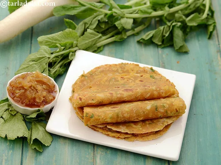 Step 33 – Serve <strong>mooli thepla | Gujarati mooli na thepla | &nbsp;healthy radish thepla |</strong>&nbsp;<strong>mooli paratha | …