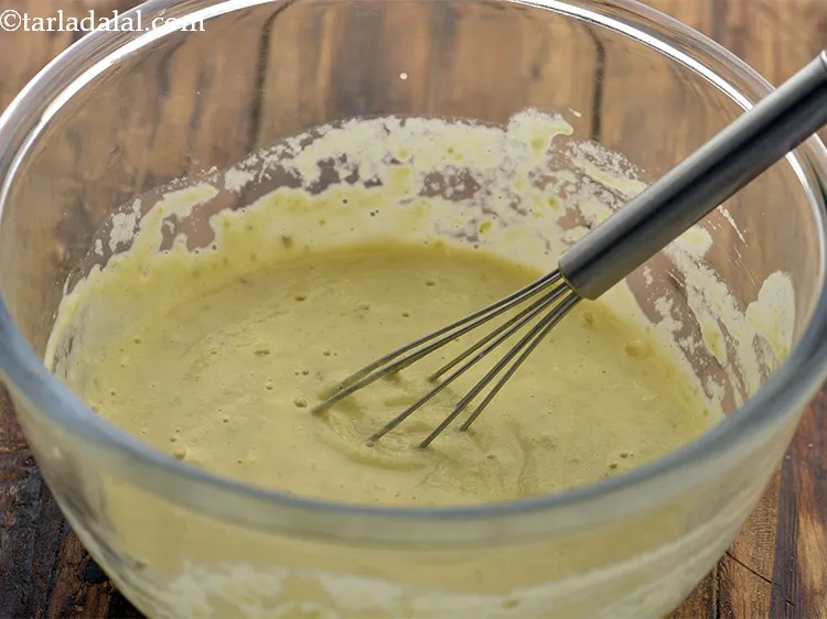 स्टेप 12 – एक व्हिस्क का उपयोग करके अच्छी तरह से मिलाएं और …