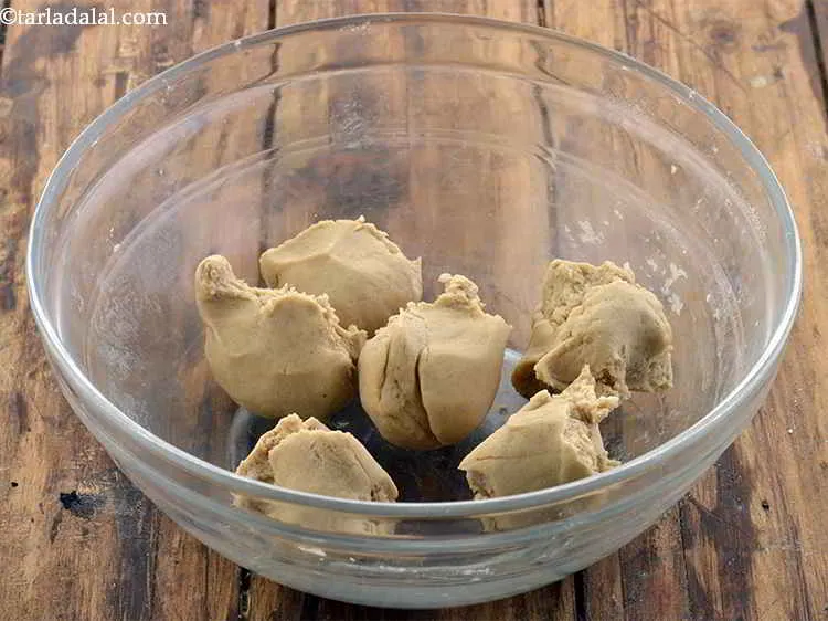 Step 24 – To make <strong>moong dal and spring onion paratha recipe | Indian moong dal stuffed paratha …