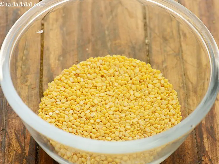 Step 2 – For making the&nbsp;<strong>moong dal crispies recipe | moomg dal namakpare | kids tiffin snack |</strong>&nbsp;pick …